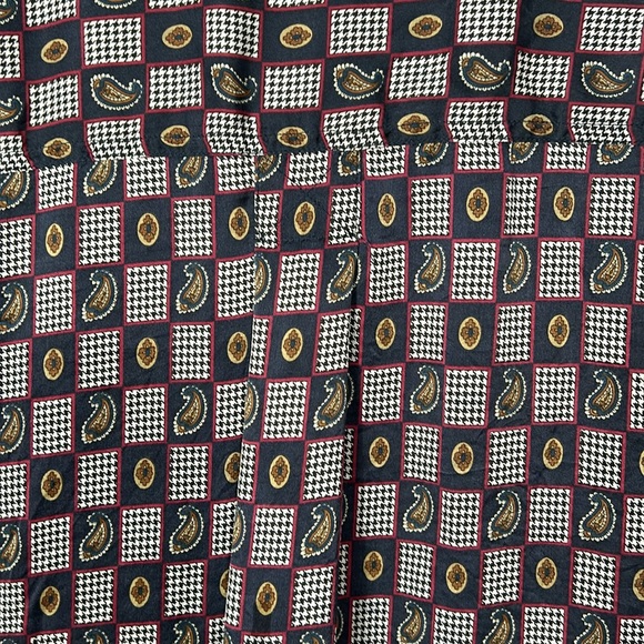 Men’s Cambridge Classic Mervyn Silk Shirt Hugh Hefner Style size M vintage - Picture 9 of 11